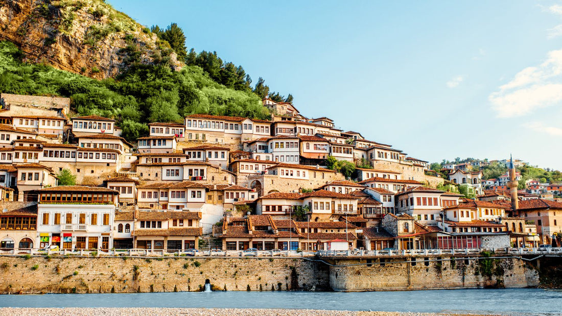 Albania, de la izolare aproape totală la una dintre destinațiile cu cea mai rapidă creștere din Europa